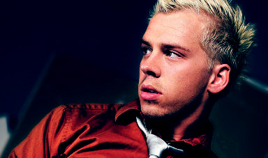 免费网络轰炸机app